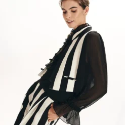 Blusa Jackie Negra 8 Blusa Jackie Negra -Ofertas Grazia Vesti Tienda blusa jackie negra shirts blouses galcon studio 207252