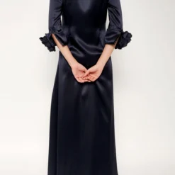 Camisa Larga De Seda Con Flores A Mano Azul Marino -Ofertas Grazia Vesti Tienda camisa larga de seda con flores a mano azul marino dresses malne 876672