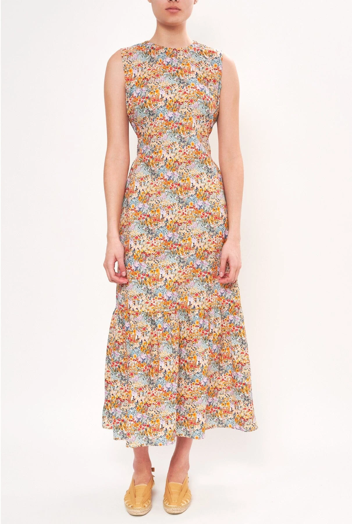 Julieta Long Multiflowers 1 Julieta Long Multiflowers