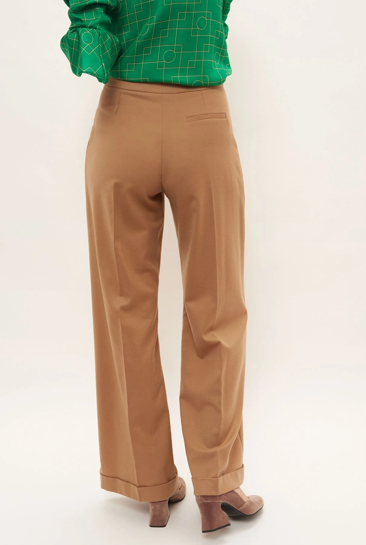 Pantalón Rania Camel 4 Pantalón Rania Camel - Imagen 4