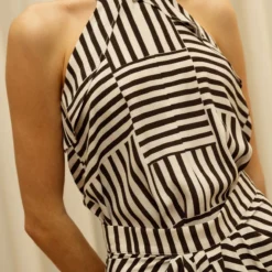 Falda Maroon Rayas -Ofertas Grazia Vesti Tienda preorder falda maroon rayas se enviara el 8 de abril skirts galcon studio 533410