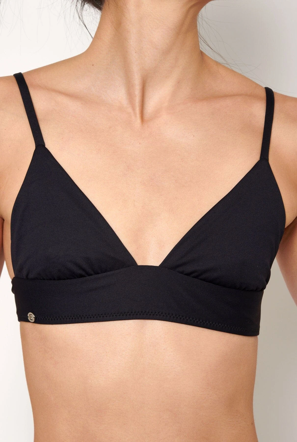 Top Triangulo Regulador Negro 2 Top Triangulo Regulador Negro - Imagen 2