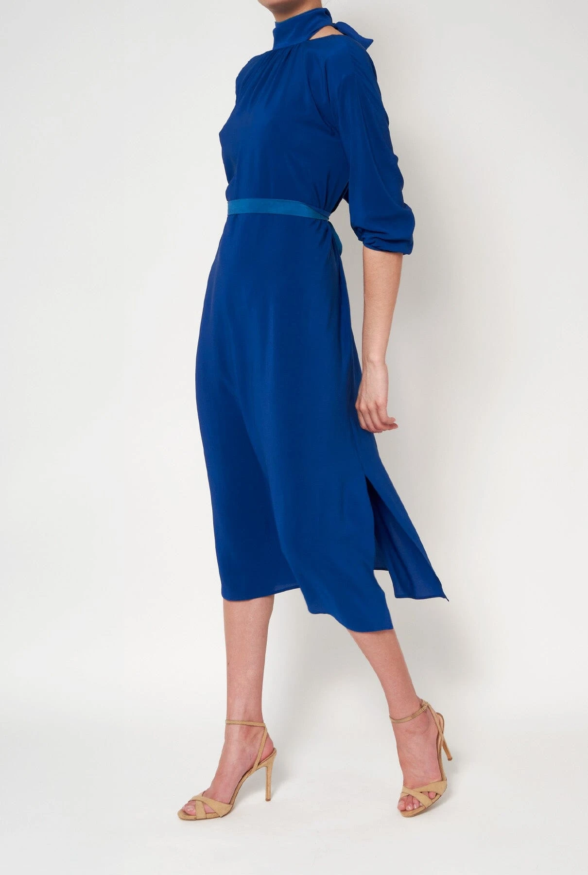 Valentina Blue Dress Natural Dye - Pre Order 3 Valentina Blue Dress Natural Dye - Pre Order - Imagen 3