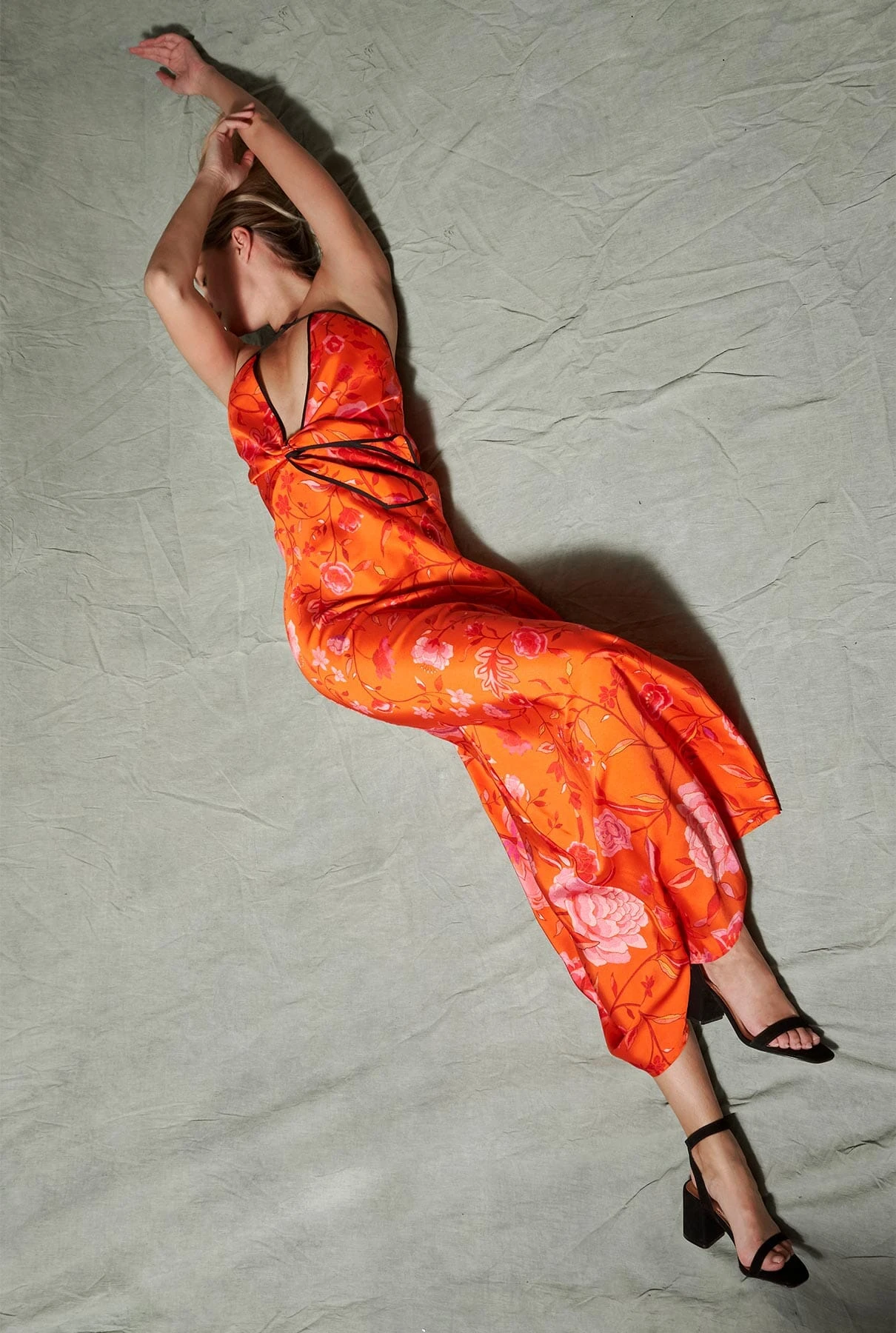 VESTIDO MANILA KNOT BIES 1 VESTIDO MANILA KNOT BIES