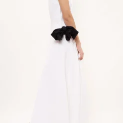 Vestido Semientallado Lazo Con Textura De Flores Blanco - Pre- Order -Ofertas Grazia Vesti Tienda vestido semientallado lazo con textura de flores blanco pre order dress devota lomba 317278