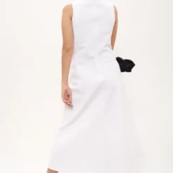 Vestido Semientallado Lazo Con Textura De Flores Blanco - Pre- Order -Ofertas Grazia Vesti Tienda vestido semientallado lazo con textura de flores blanco pre order dress devota lomba 766054