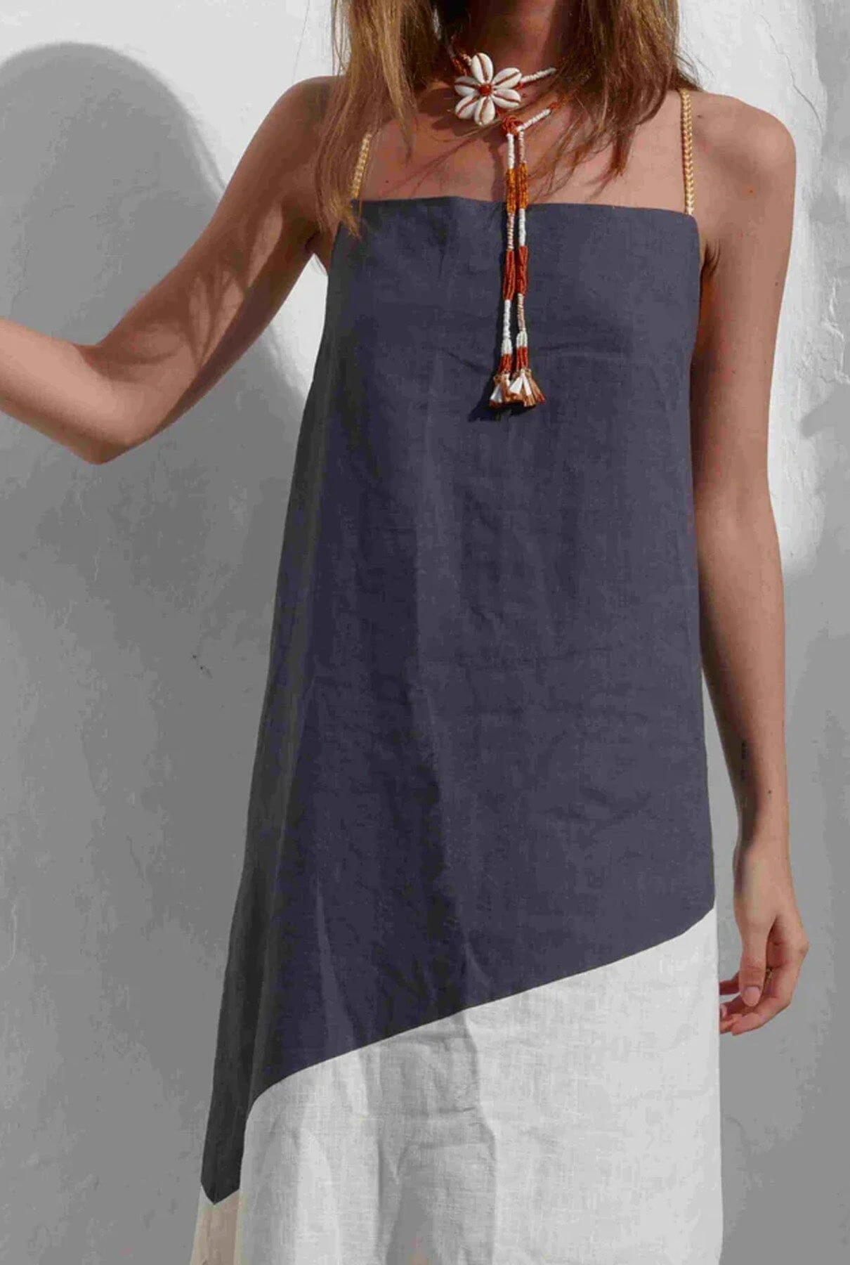 Vestido Sofía Gris/Beige 1 Vestido Sofía Gris/Beige